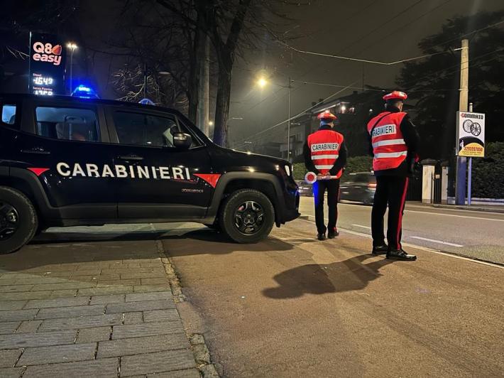 Carabinieri: tentano di rubare un motorino ma vengono fermati dai militari dell&rsquo;Arma
