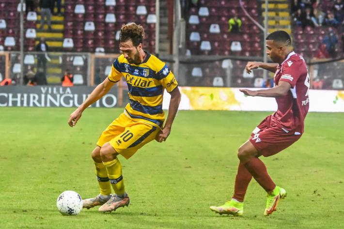 Il Parma cerca i tre punti per tenere accesa la speranza