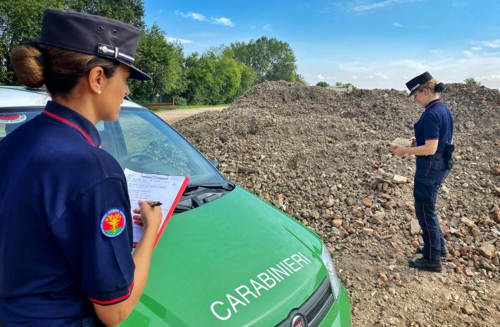 Animali tenuti in condizioni non idonee al benessere: azienda agricola sanzionata per oltre 9000 euro 