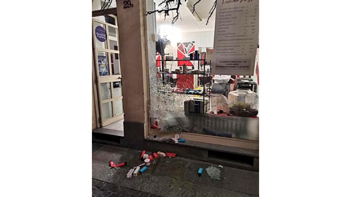 &laquo;Ho trovato tutto il negozio sottosopra. E sangue ovunque&raquo;