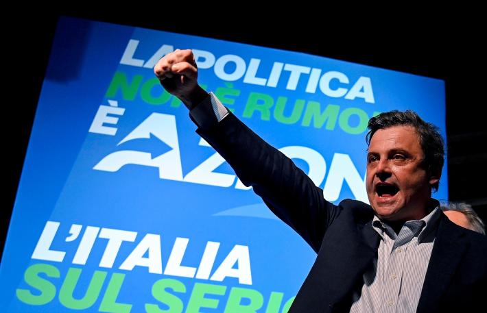 Calenda a Parma (per sostenere Costi): "L'alleanza tra il Pd e effetto Parma &egrave; del tutto innaturale"