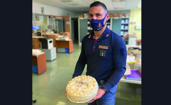 Emergenza Ucraina: oggi un gradito dono per i poliziotti dell&rsquo;Ufficio Immigrazione