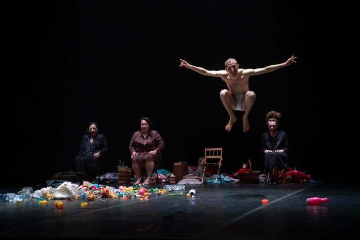 MISERICORDIA DI EMMA DANTE, MARTED&igrave; 5 E MERCOLED&igrave; 6 APRILE, TEATRO DUE PARMAMisericordia di Emma Dante, marted&igrave; 5 e mercoled&igrave; 6 aprile, Teatro due Parma