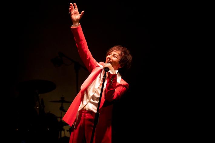 Frattura al radio per Gianna Nannini, ma il tour non si ferma