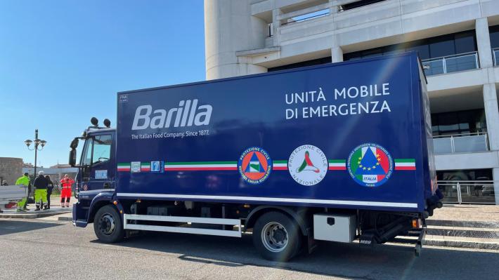 Ucraina: E-R dona cucina da campo, in viaggio verso confine