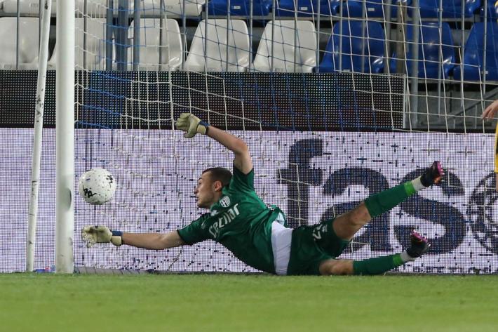 Fiammate, occasioni ma un solo pericolo (palo del Brescia) il primo tempo finisce  0-0