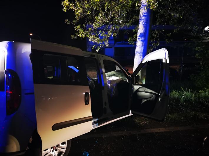 Tragico frontale tra due auto a Sanguinaro: muore un 50enne