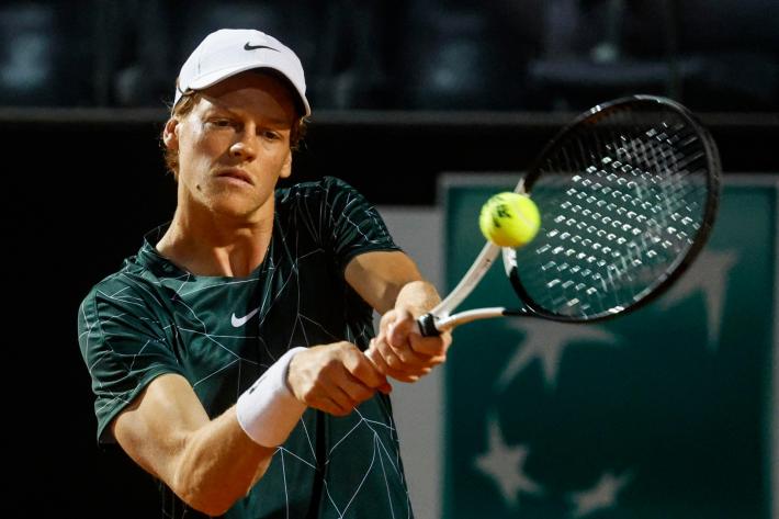 Internazionali di Roma: Sinner, buona la prima. Ora il derby con Fognini. 