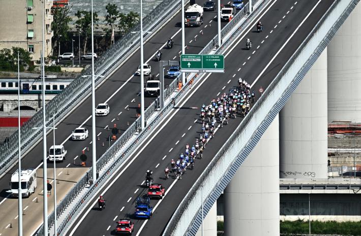 Giro, Oldani vince la Parma-Genova. Lopez resta in rosa