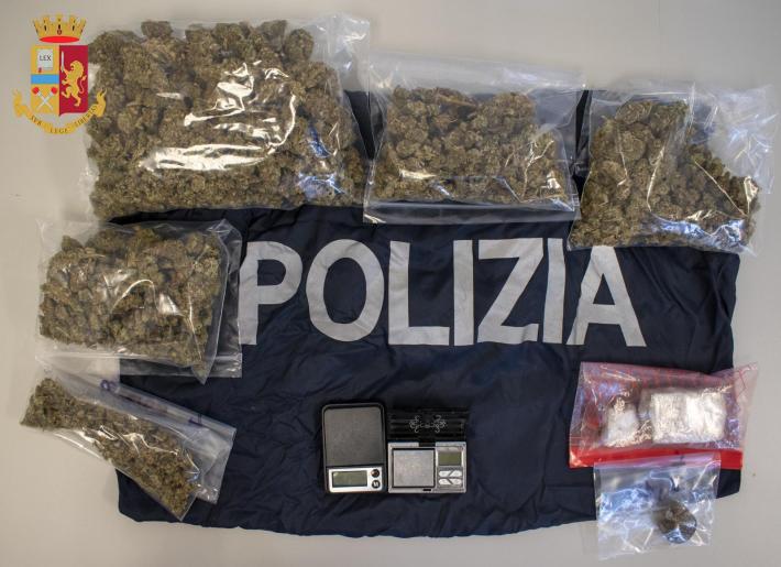 Stretta antidroga. Intensificati i servizi di contrasto allo spaccio di sostanze stupefacenti. Due arrestati e due denunciati.