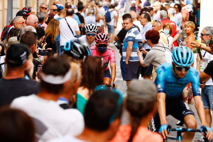 Giro: ad Aprica vince il ceco Hirt per distacco 