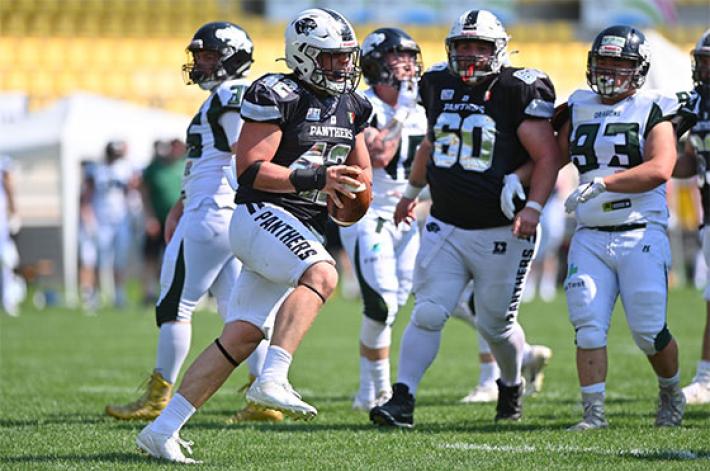 I Panthers Parma battono gli Skorpions Varese (36-21).  Andranno in finale con i Guelfi Firenze a Toledo (Ohio)