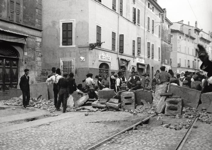 Le Barricate 100 anni dopo