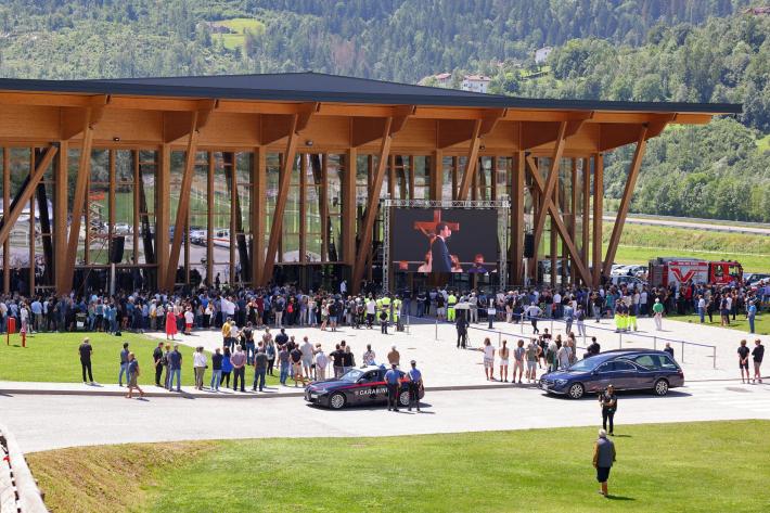 Del Vecchio non ha indicato successore in Delfin 