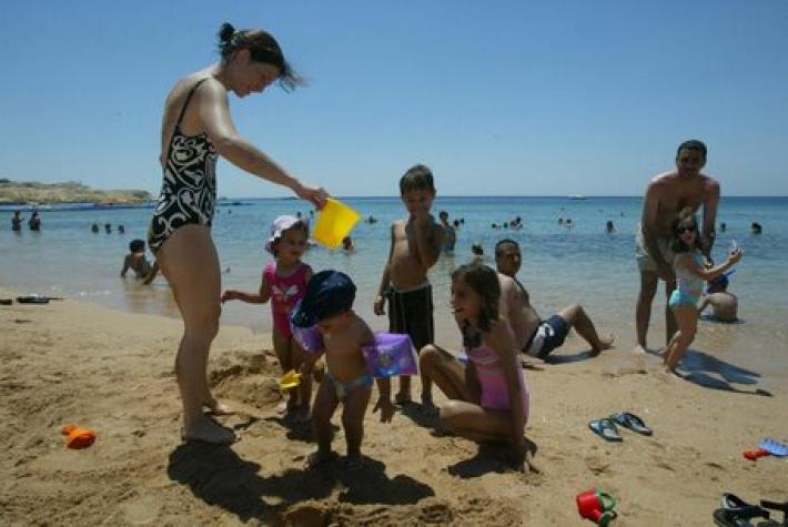 Bimbo di 6 anni muore in vacanza a Sharm el Sheik