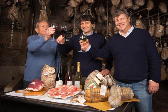 Magnani: &laquo;Per i nostri salumi antiche cantine, passione e nebbia&raquo;