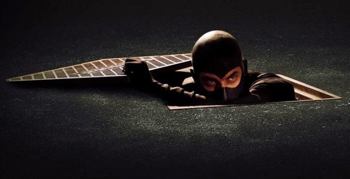 Un po' Lupin, un po' Diabolik: il ladro inafferrabile di Ravenna ha gi&agrave; fatto 70 furti. E non &egrave; mai stato preso