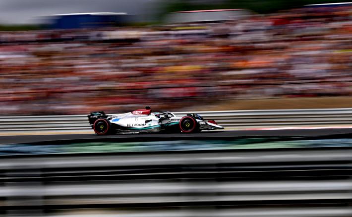 Gp Ungheria, pole per Russell. Beffate le Ferrari