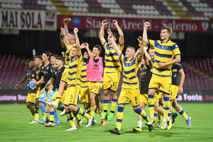 Personalit&agrave; e difesa solida: il Parma non sbaglia le occasioni e batte la Salernitana 2-0 