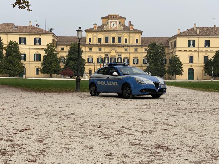 Polizia di Stato: le Volanti intervengono contro un ventiquattrenne in zona Oltretorrente