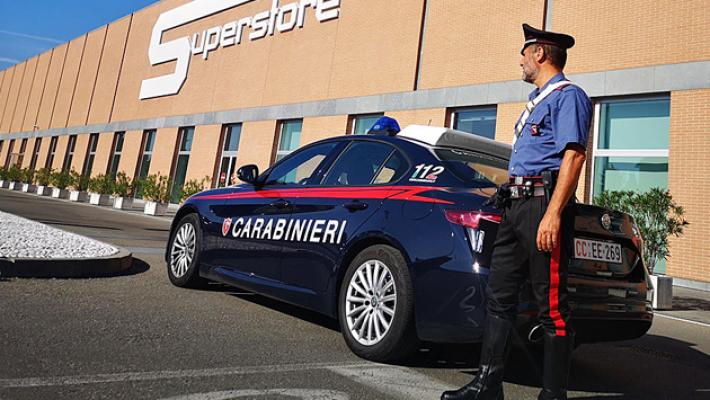 carabinieri esselunga