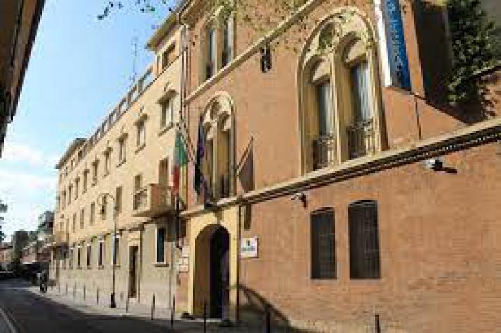 Presi i baby rapinatori seriali dei centri massaggi cinesi