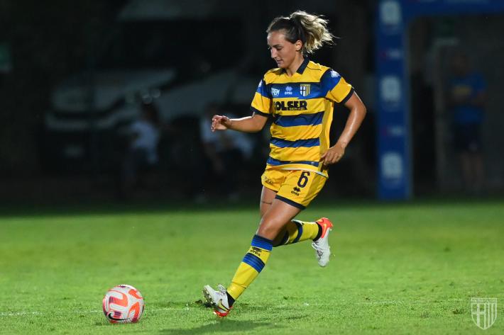 Priva vittoria delle ragazze crociate in serie A (2-1 con rimonta al Sassuolo) davanti ai colleghi maschili