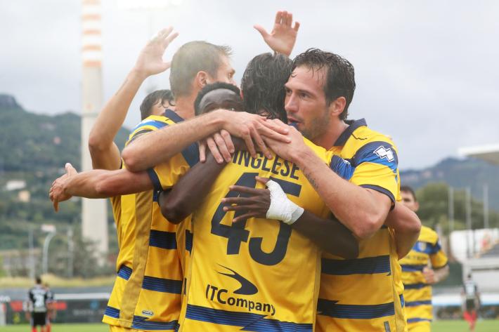 Il parma passa a Ascoli: 3-1. Gol di Tutino, Inglese e Man