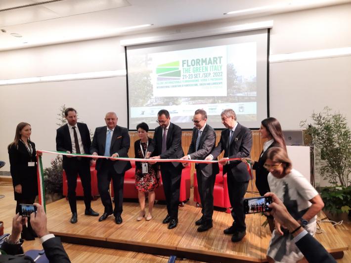 Flormart: il ministro Patuanelli ha inaugurato la nuova edizione curata da Fiere di Parma 