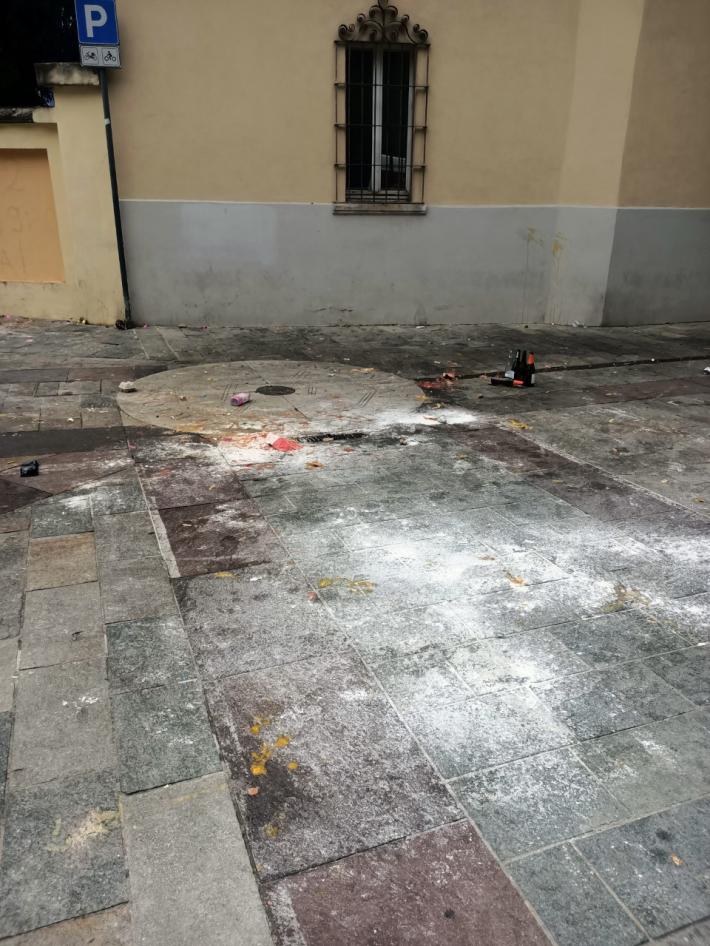 Atti vandalici scuola Marconi via Costituente