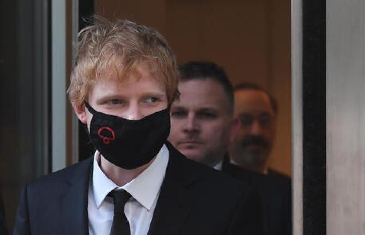 Ed Sheeran dovr&agrave;  presentarsi in tribunale per accusa di plagio