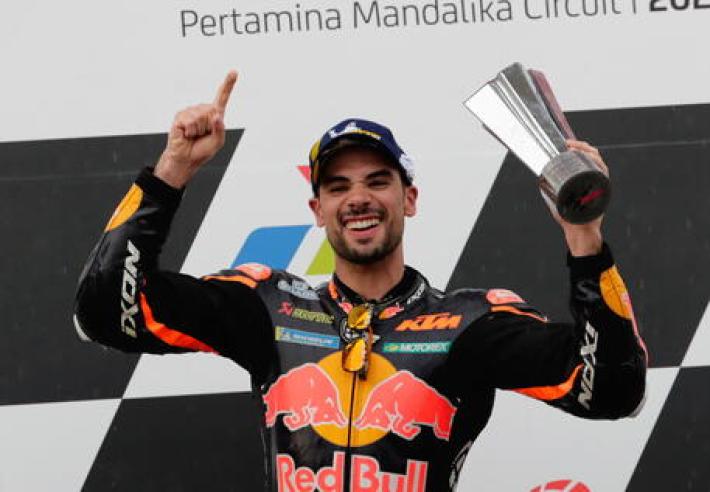  Moto: Thailandia; vince Oliveira, Bagnaia terzo a -2 ++
