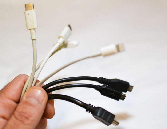 Un unico caricabatterie in Europa entro la fine del 2024