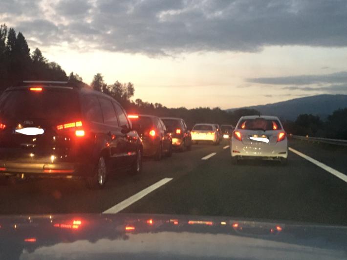 Autocisa, un'altra giornata di code infinite