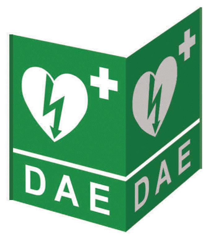 Viale Romagnosi, spaccata la teca del defibrillatore