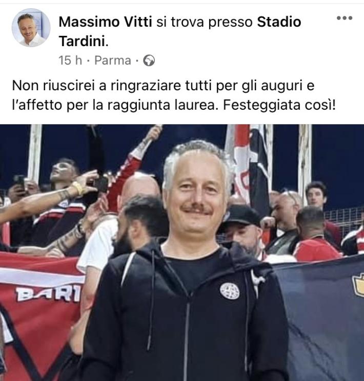 C'e' la partita del Bari, si laurea online in autogrill prima di arrivare al Tardini