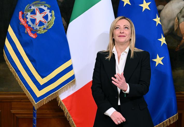 Meloni in Cdm,uniti per affrontare emergenze del Paese 