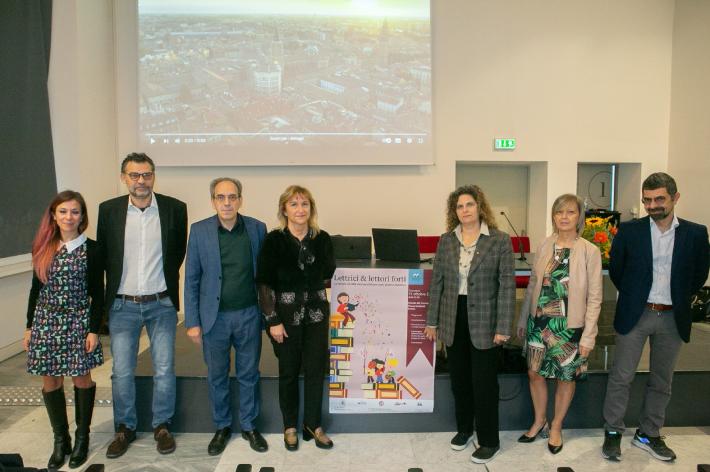 I benefici del leggere ad alta voce: dalla scrittura all'immaginazione