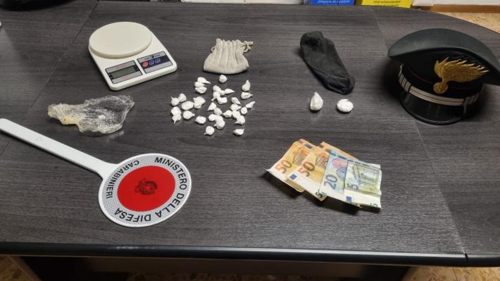 Trovato con la cocaina in auto: arrestato 25enne a Lesignano 