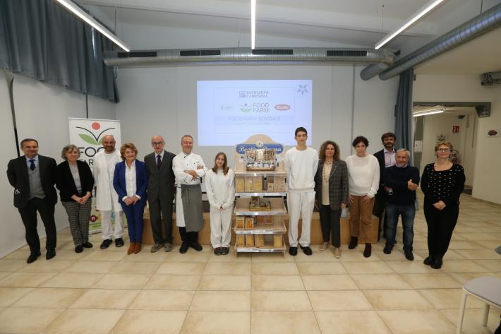 Food farm sposa la solidariet&agrave;: al via il nuovo progetto