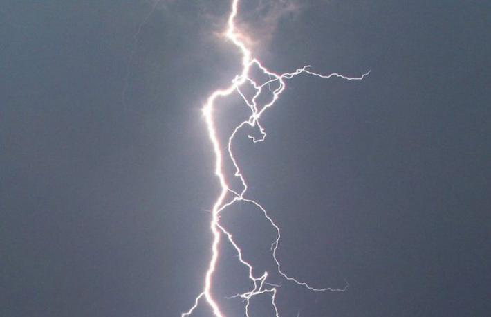 34enne folgorato in Costiera, forse colpito da un fulmine