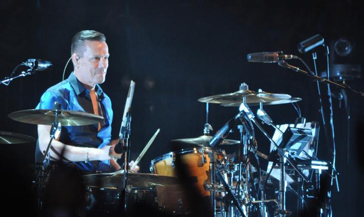 U2 senza batterista nel 2023, Larry Mullen: "Devo farmi operare"