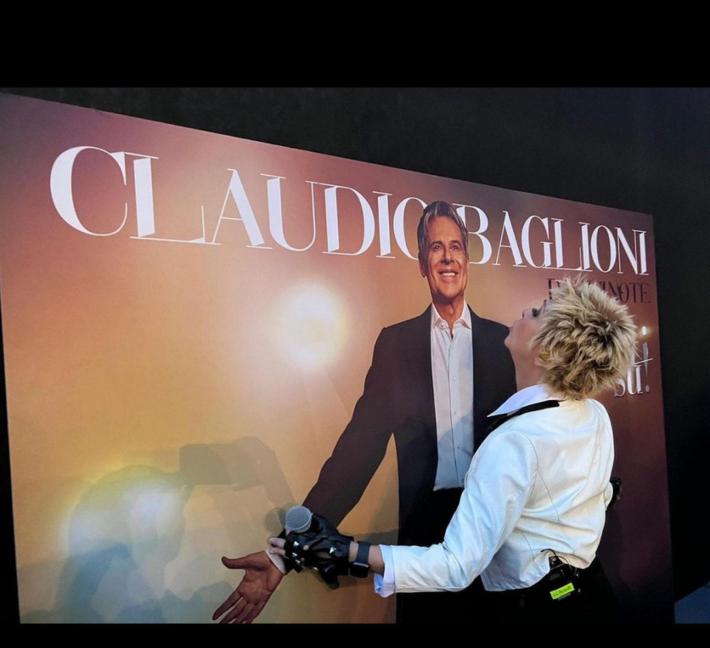 Addio a Claudia Arvati, la corista dei big della musica italiana. Aveva 62 anni