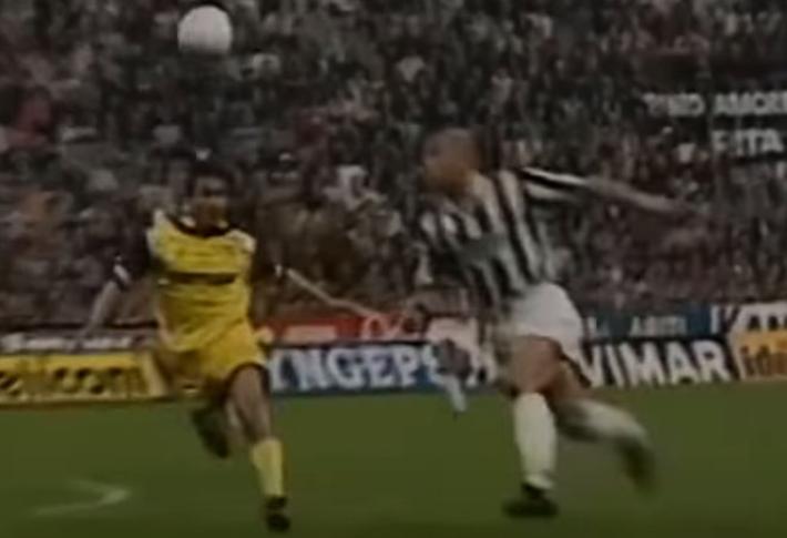 Dalla finale di coppa contro il Parma al campionato: i gol pi&ugrave; belli di Vialli - Video