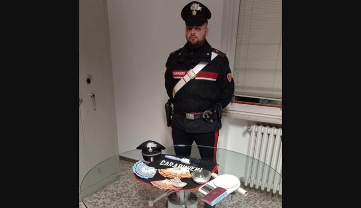 Carabinieri, detenzione e spaccio droga