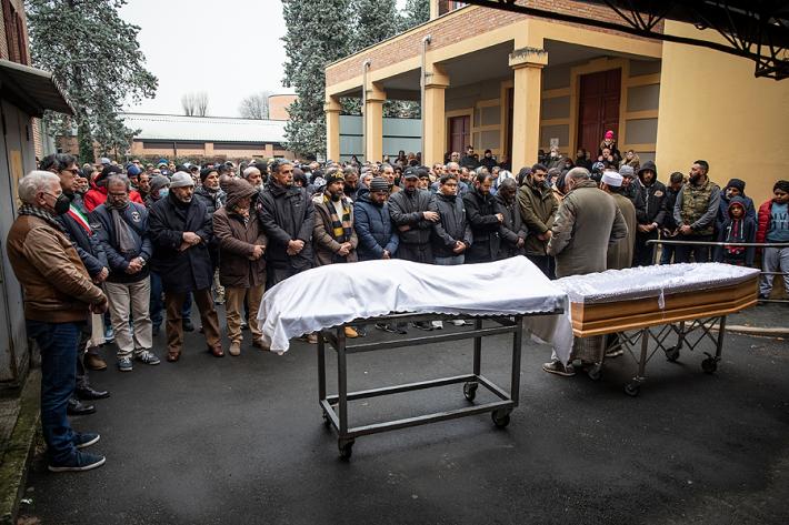 &laquo;Nostro padre un uomo perbene: ci ha insegnato a vivere&raquo;