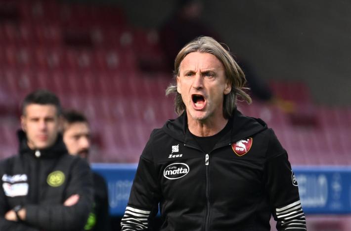 Esonerato due giorni fa, la Salernitana riprende Nicola