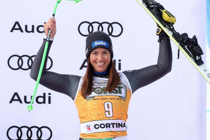 Libera di Cortina,  Goggia cade. Vince la slovena Stuhec. Curtoni terza