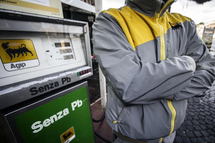 Benzina: distributori, da domani sciopero; ristabilire verit&agrave;