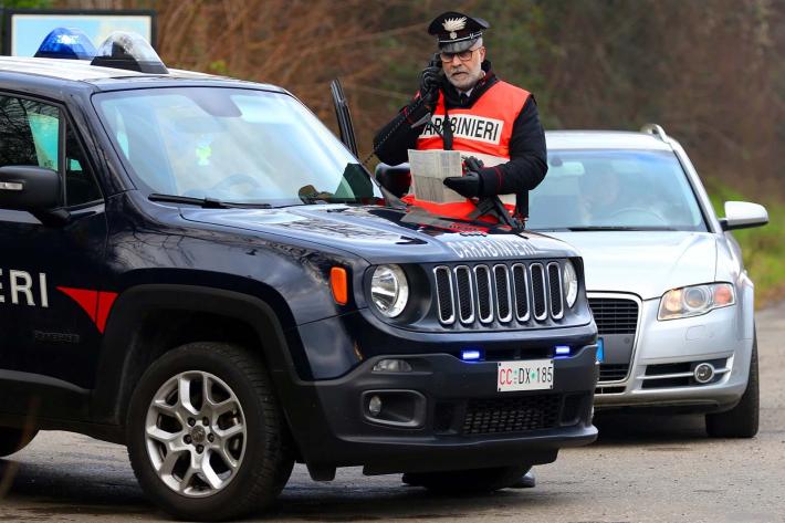 "Alticci" o molto ubriachi alla guida:  9 patenti ritirate, 5 denunciati